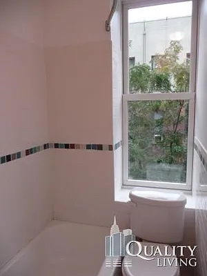 Rented by (Legacy) NY Quality Living Uptown | media 14