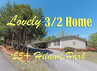 419 Hiland Park Ln, Franklin, NC 28734