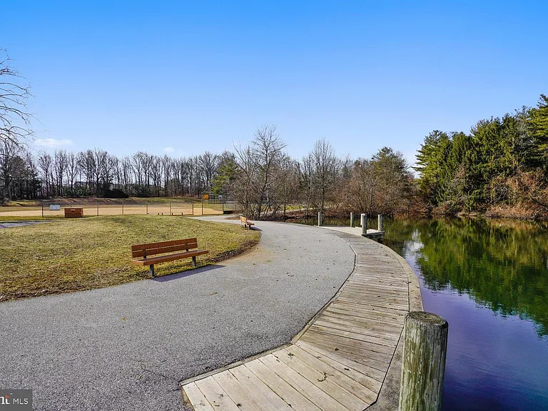 9457 Birdhouse Cir #40 — Photo 76