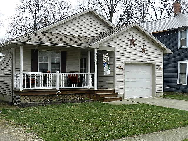 1st image of 202 Neil Ave