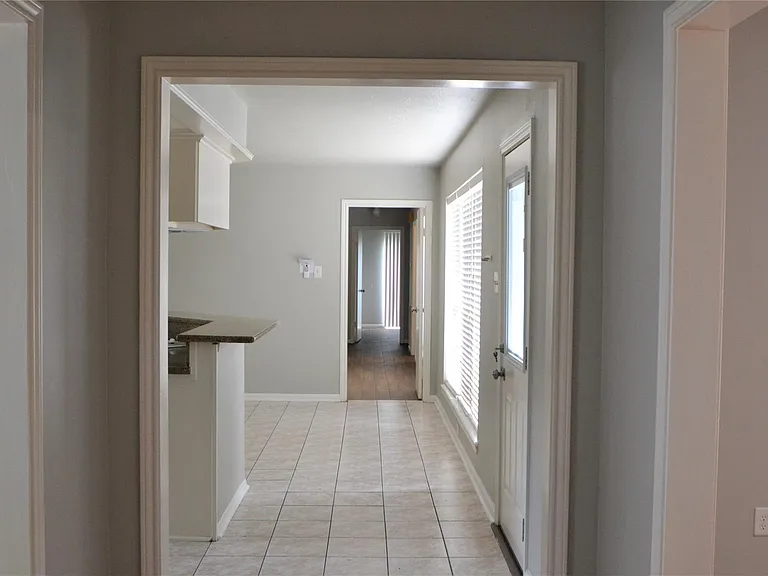15927 Tumbling Rapids Dr — Photo 18