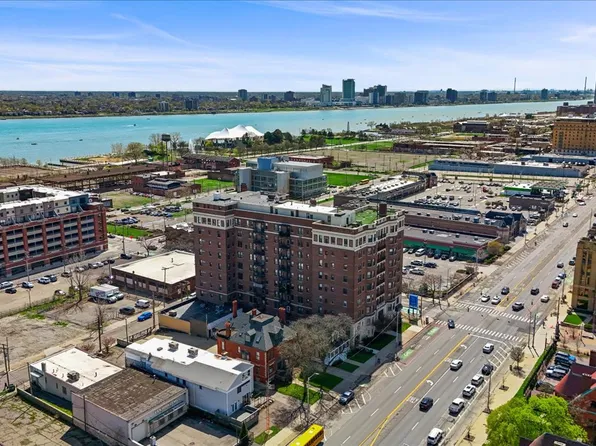 2900 E Jefferson Ave, Detroit, MI