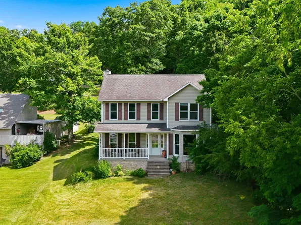 420 Oak Ave NW, Norton, VA 24273