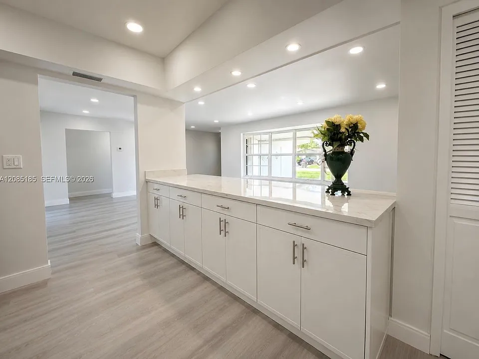 3540 NW 38th Ter #0