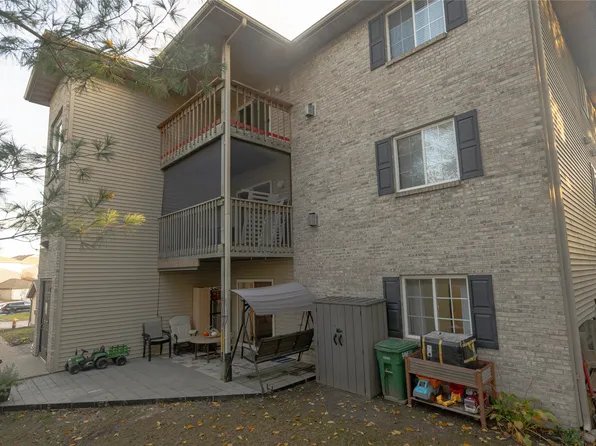 10161 Sutton Dr Unit 3, Urbandale, IA 50322