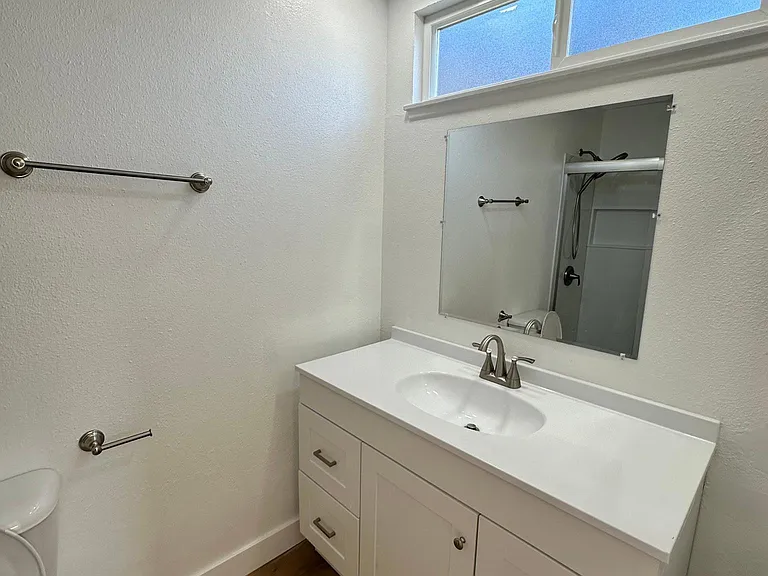 7680 Lombardy Ave — Photo 8