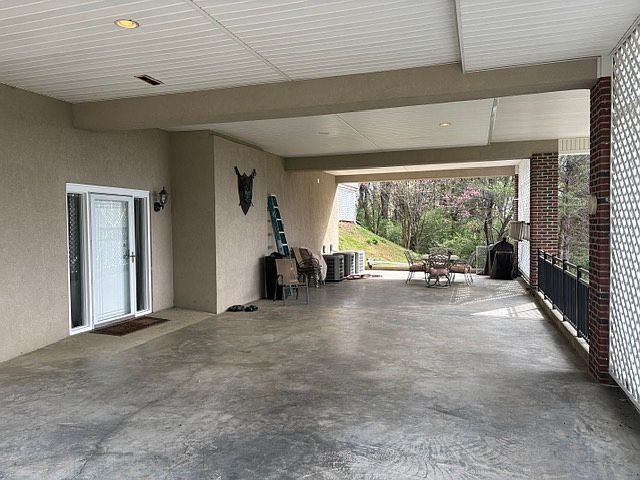1st image of 7540 Glastonbury Rd #1