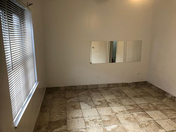 3rd image of 3023 W Lawrence Ave #2