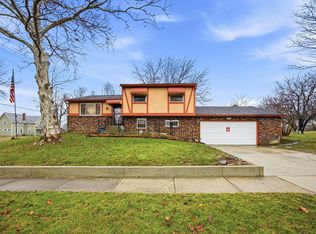 2883 Valley Green Dr, Columbus, OH 43207