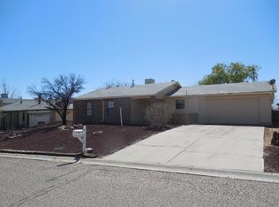 511 Campfire Rd SE, Rio Rancho, NM 87124