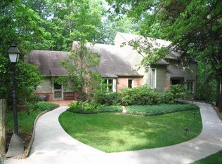 36 Shadow Court Dr, Hot Springs, VA 24445