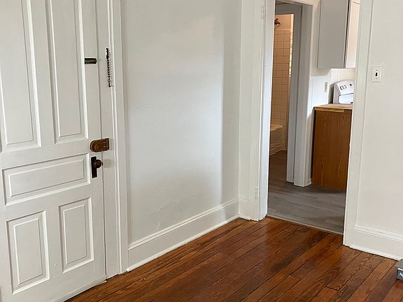 living room looking to kitchen