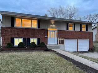 725 N Rohlwing Rd, Palatine, IL 60074