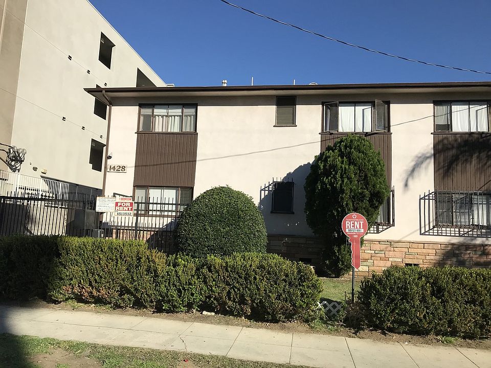 1st image of 1428 N Curson Ave APT 1