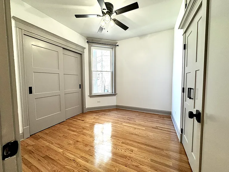 2424 N Mozart St #1 — Photo 15