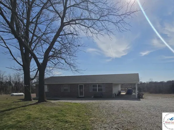 34302 State St, California, MO 65018