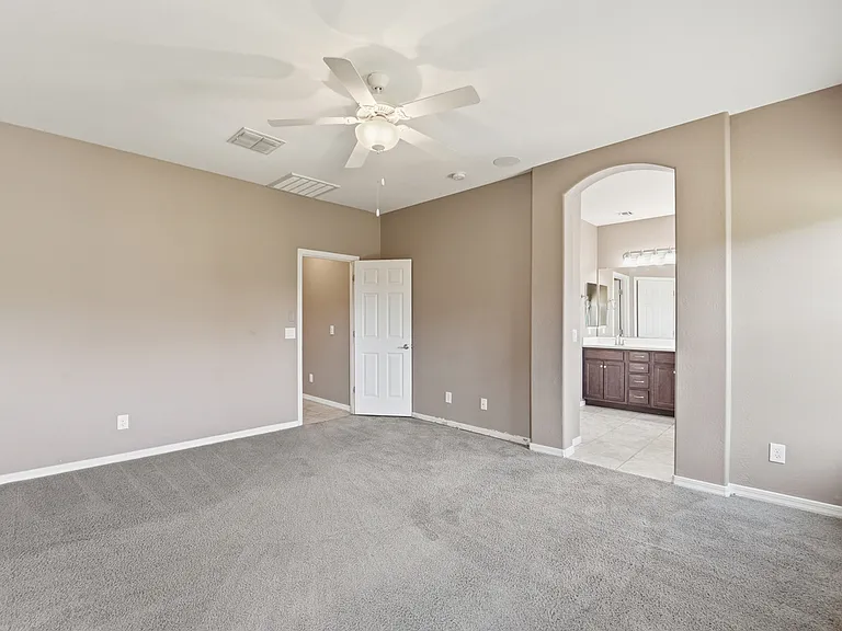 371 W Flame Tree Ave — Photo 30