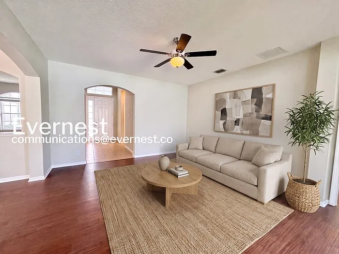 1361 Periwinkle Blue Way — Photo 3