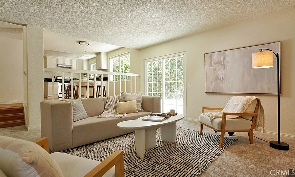1st image of 3461 Valle Vista Dr