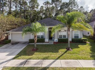 10348 Meadow Pointe Dr, Jacksonville, FL 32221