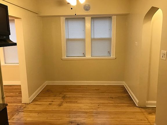 3rd image of 3416 W Palmer St #2W
