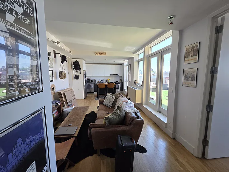 114 Troutman St #515 — Photo 9