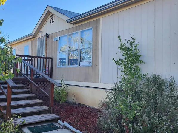 1020 Patton Dr, Gallup, NM 87301