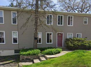 75 Bellevue Ave APT 3, Lake Orion, MI 48362