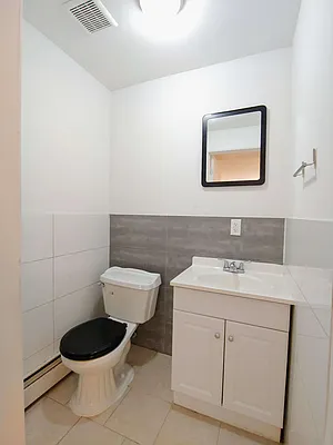 Rented by Highline Residential | media 22