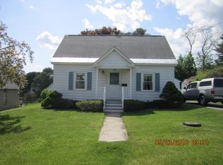 39 Beech St, North Adams, MA 01247