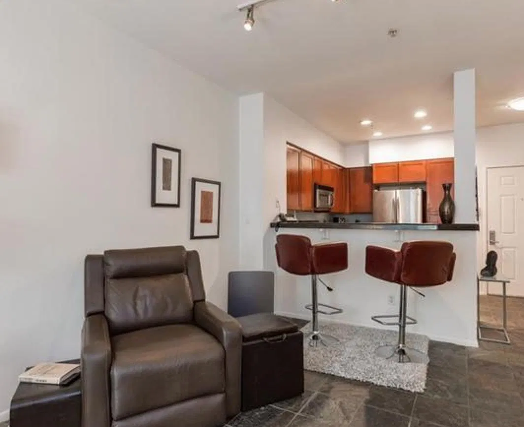 1 bed, 780 sqft, $3,200 — Photo 1
