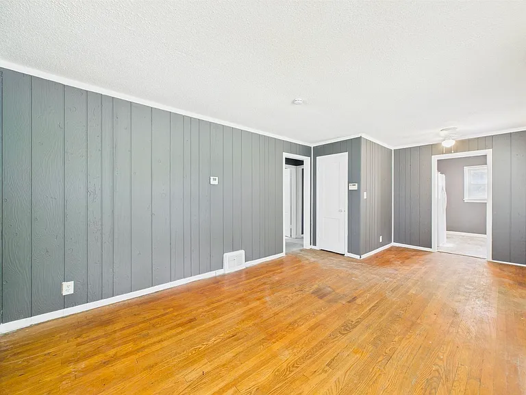 3311 Jackson Ave — Photo 17