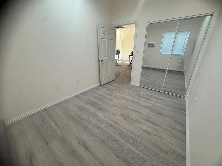 13421 Pala Ave — Photo 9