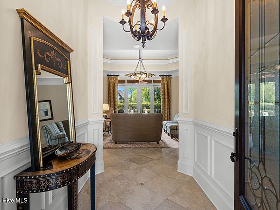 3rd image of 3858 Ridge Crest Drive