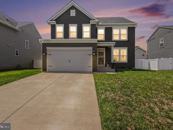 9510 Hillcrest Dr, Fredericksburg, VA 22407