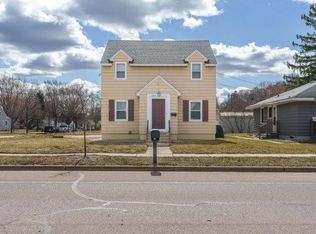 1005 Vine St, Eau Claire, WI 54703
