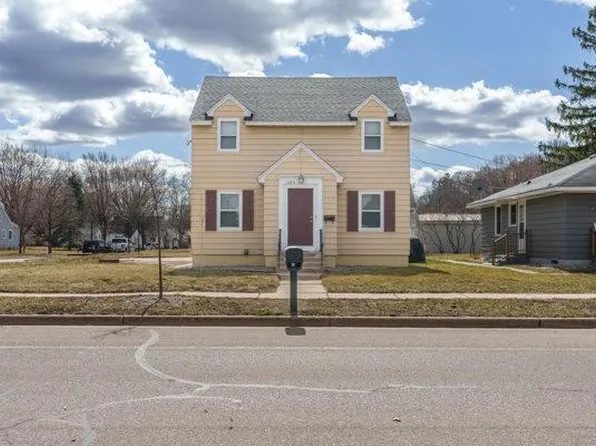 1005 Vine St, Eau Claire, WI 54703