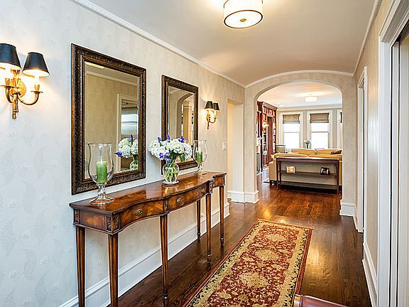 3rd image of 5000 S East End Ave APT 14C