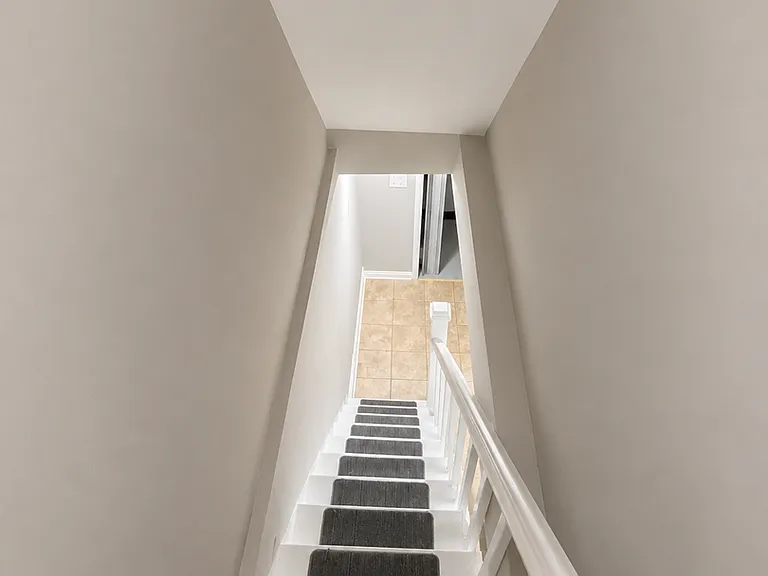 104 Willow Spring Rd — Photo 12