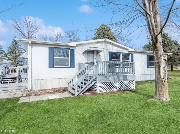 404 1st St, Bouton, IA 50039
