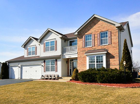 2nd image of 1342 Caribou Ln