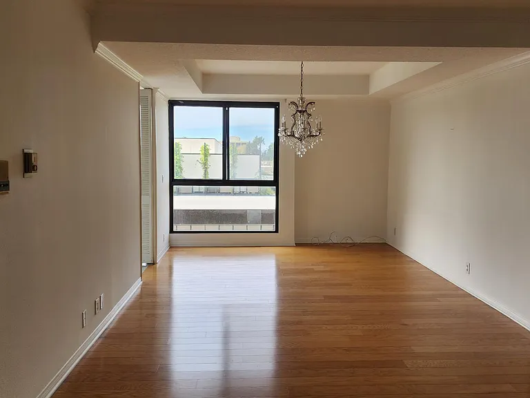 4477 Wilshire Blvd #310 — Photo 8