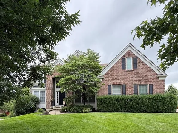 14600 Chadwick St, Leawood, KS 66224