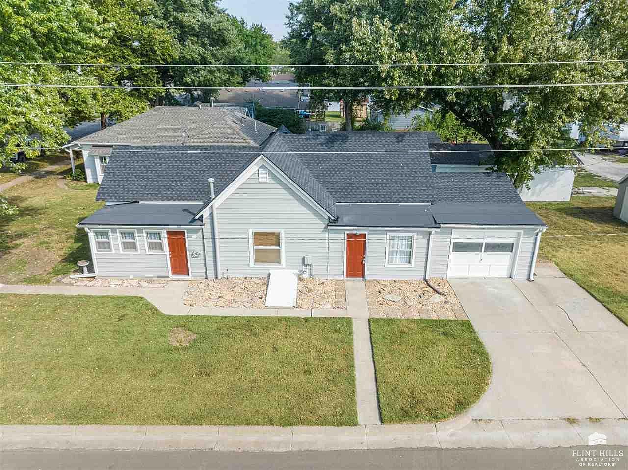 200 Spruce St, Wamego, KS 66547 Zillow