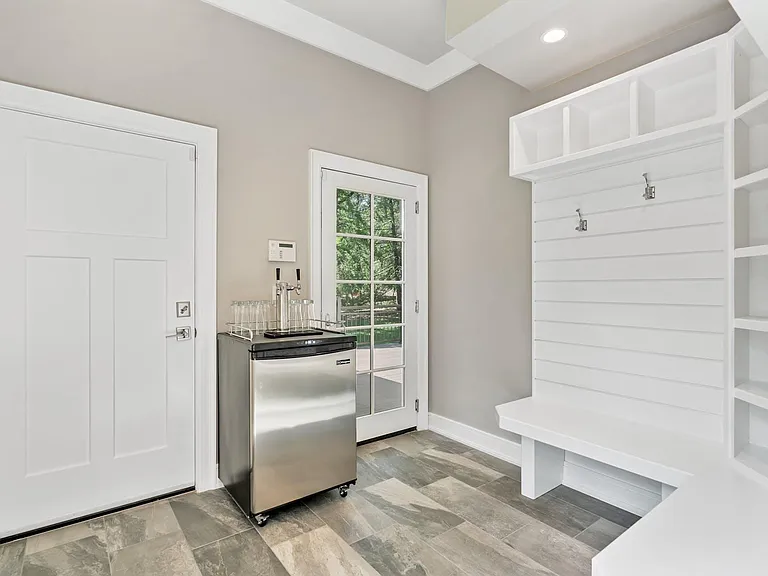 4 Brookview Ct — Photo 30