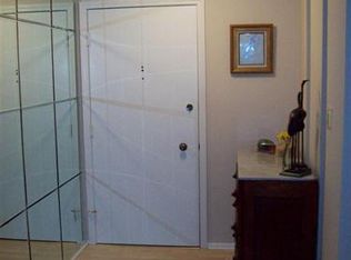 25805 Fairmount Blvd APT 204, Beachwood, OH