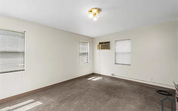8904 Lucerne Ct — Photo 8