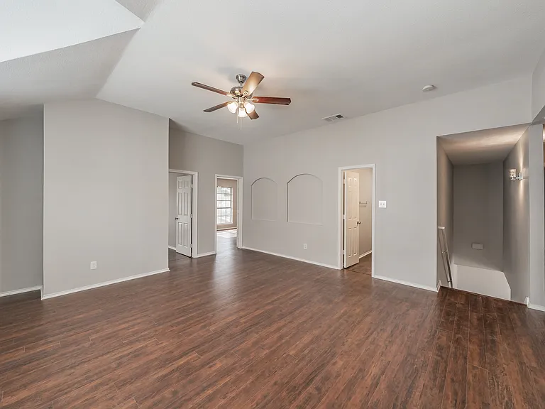 1217 Katy Dr — Photo 10