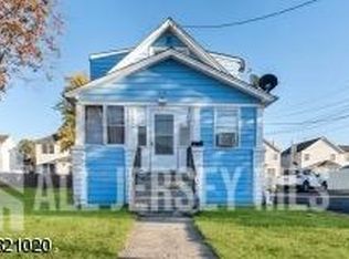 1078 Newton St, North Brunswick, NJ 08902