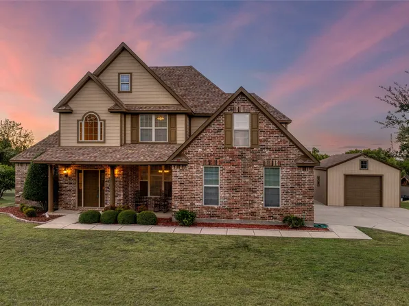 717 Belmont Ln, Van Alstyne, TX 75495